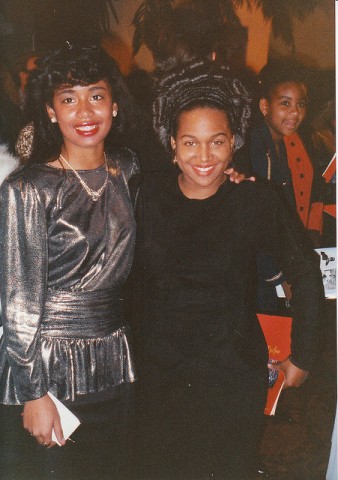 Michel'le (right) at the AMAs in 1990. 