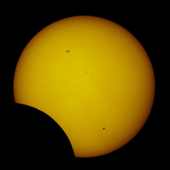 ISS Eclipse Photo | The Mary Sue