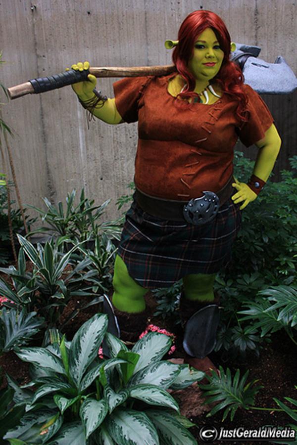 Fiona Shrek Cosplay | The Mary Sue