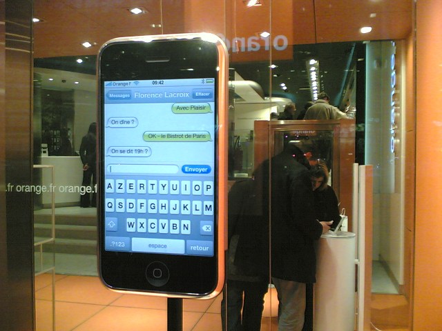 giant iphone