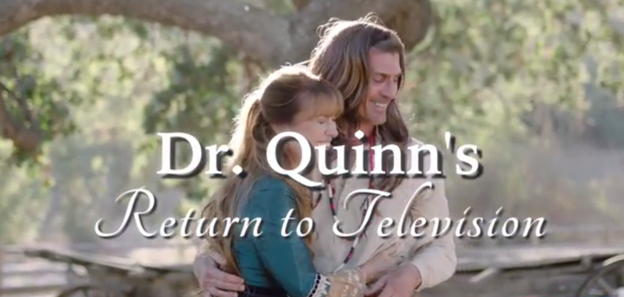 Dr Quinn Morphine Woman Reunites The Whole Cast Kinda Dark The Mary Sue