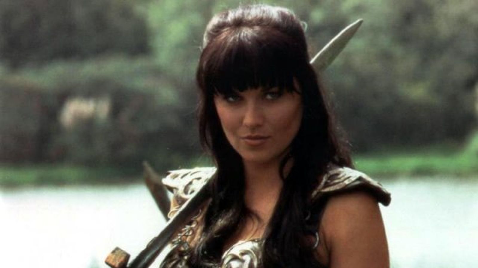 Lucy Lawless Destroys Kevin Sorbo On Twitter The Mary Sue