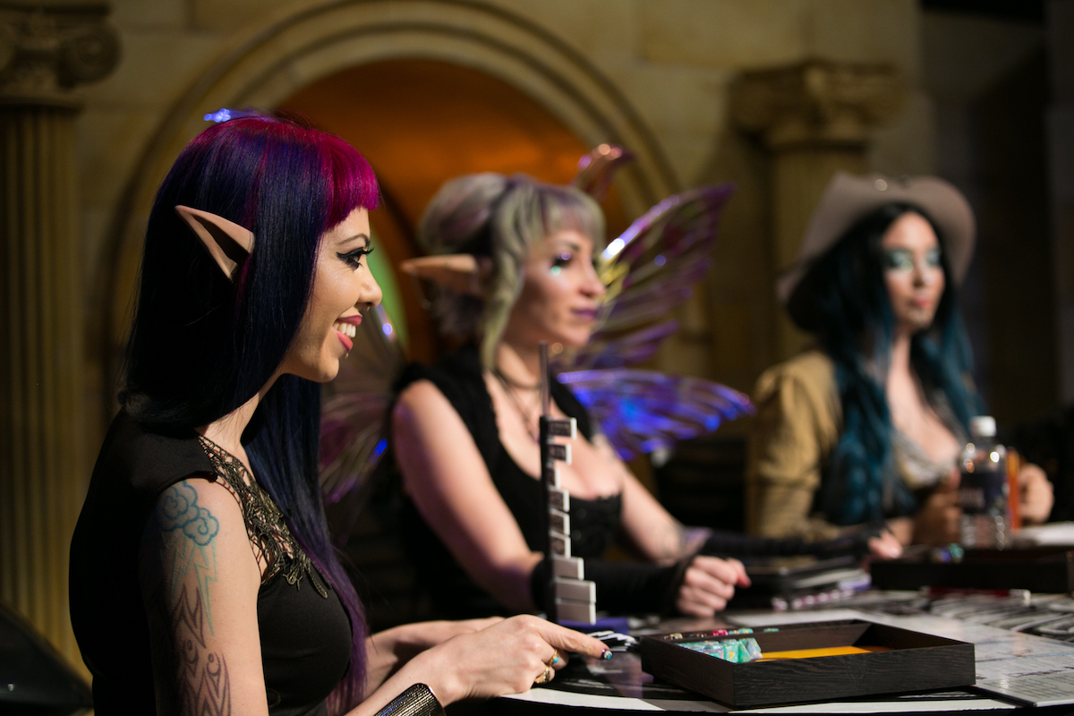 Women Playing Dungeons & Dragons Online | The Mary Sue