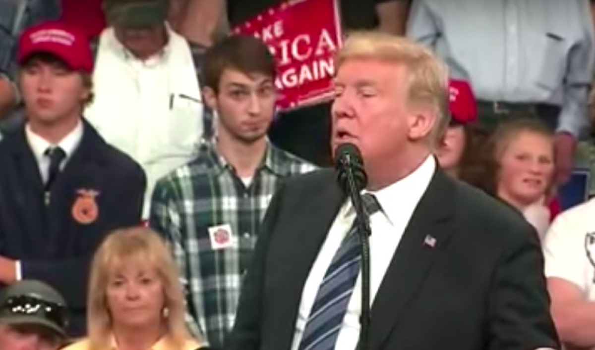 People Kicked Out Of Trump Rally For Trolling Him Too Hard The Mary Sue