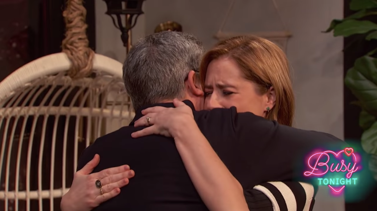 Jenna Fischer hugs Steve Carell on Busy Tonight