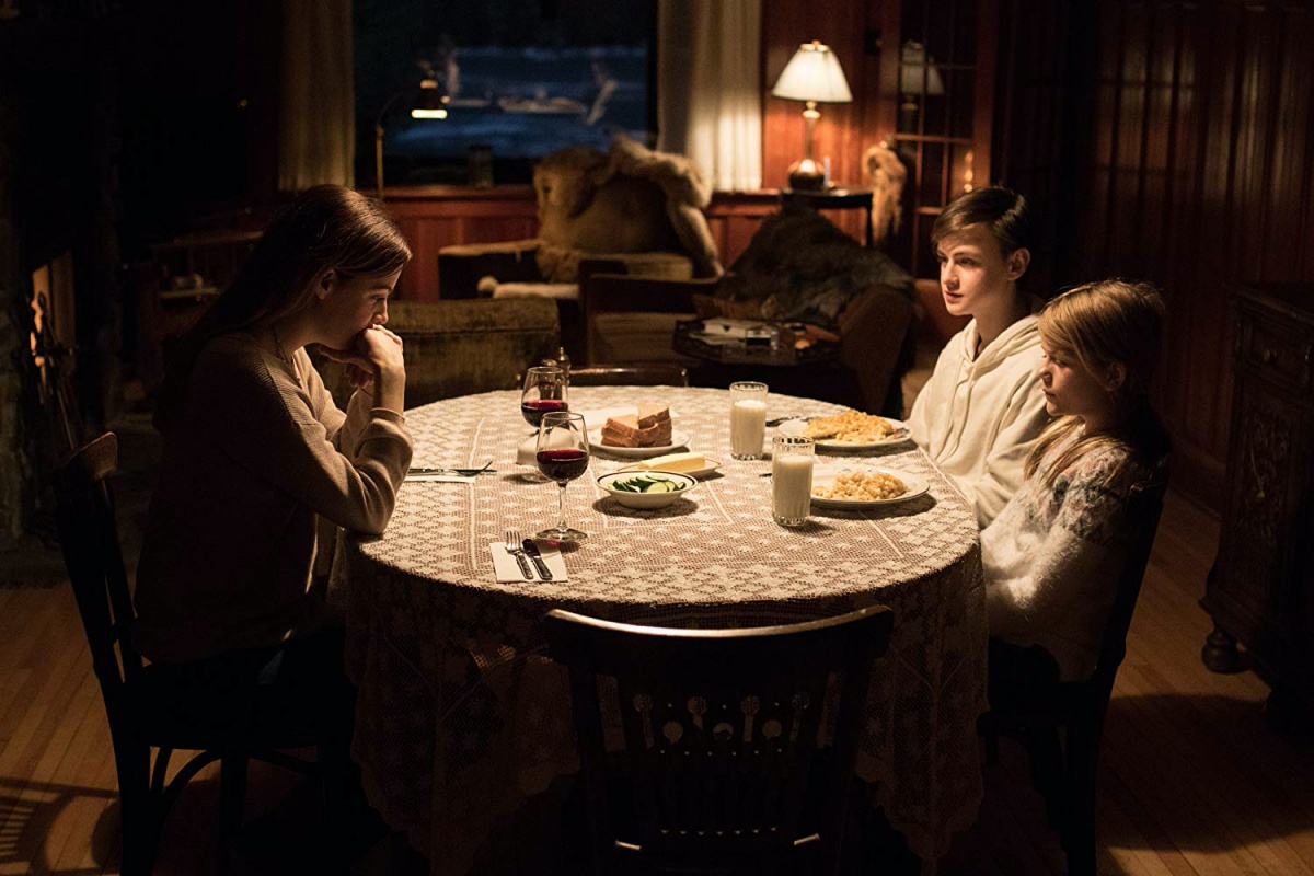 Riley Keough, Jaeden Martell, and Lia McHugh in The Lodge (2019)