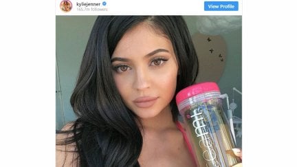 kylie jenner with fake health tea