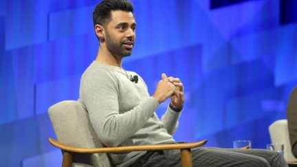 Vanity Fair's 6th Annual New Establishment Summit - Day 1 BEVERLY HILLS, CALIFORNIA - OCTOBER 22: Hasan Minhaj speaks onstage during 'The Stand-Up Citizen' at Vanity Fair's 6th Annual New Establishment Summit at Wallis Annenberg Center for the Performing Arts on October 22, 2019 in Beverly Hills, California. (Photo by Matt Winkelmeyer/Getty Images for Vanity Fair)