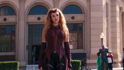 Wanda Maximoff costume