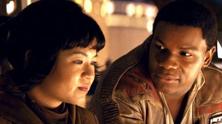 Rose and Finn talking about how much Canto Bight and rich people suck in Star Wars: The Last Jedi.