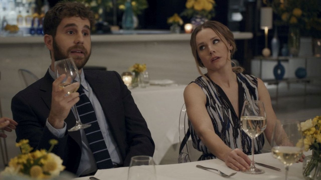 Ben Platt and Kristen Bell in the People WE Hate At the WEdding