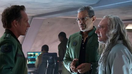 William Fichtner, Jeff Goldblum and Brent Spiner in Independence Day: Resurgence (20th Century Fox)