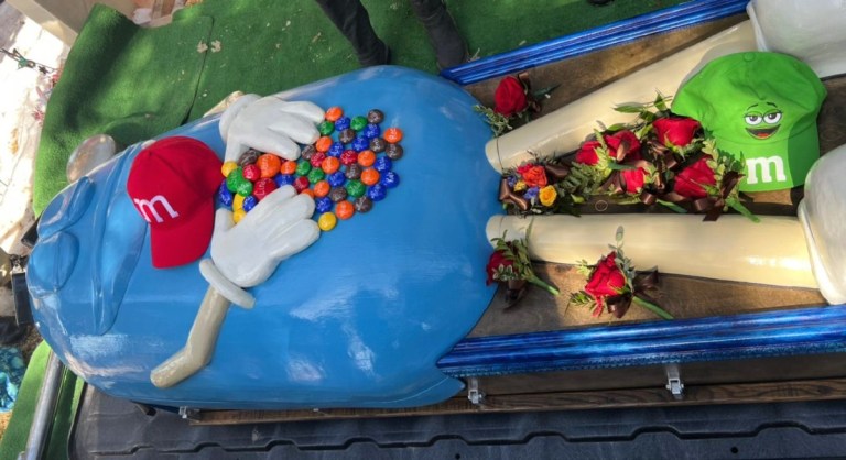 The Story Behind This Grandma's M&M Casket, Explained | The Mary Sue