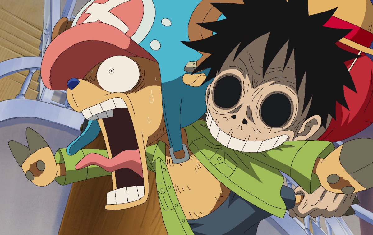 Luffy takes a bite out of chopper in One Piece