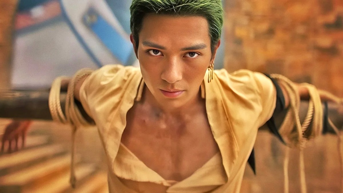 Roronoa Zoro First Appearance and Combat Scene One Piece Live Action  Netflix 