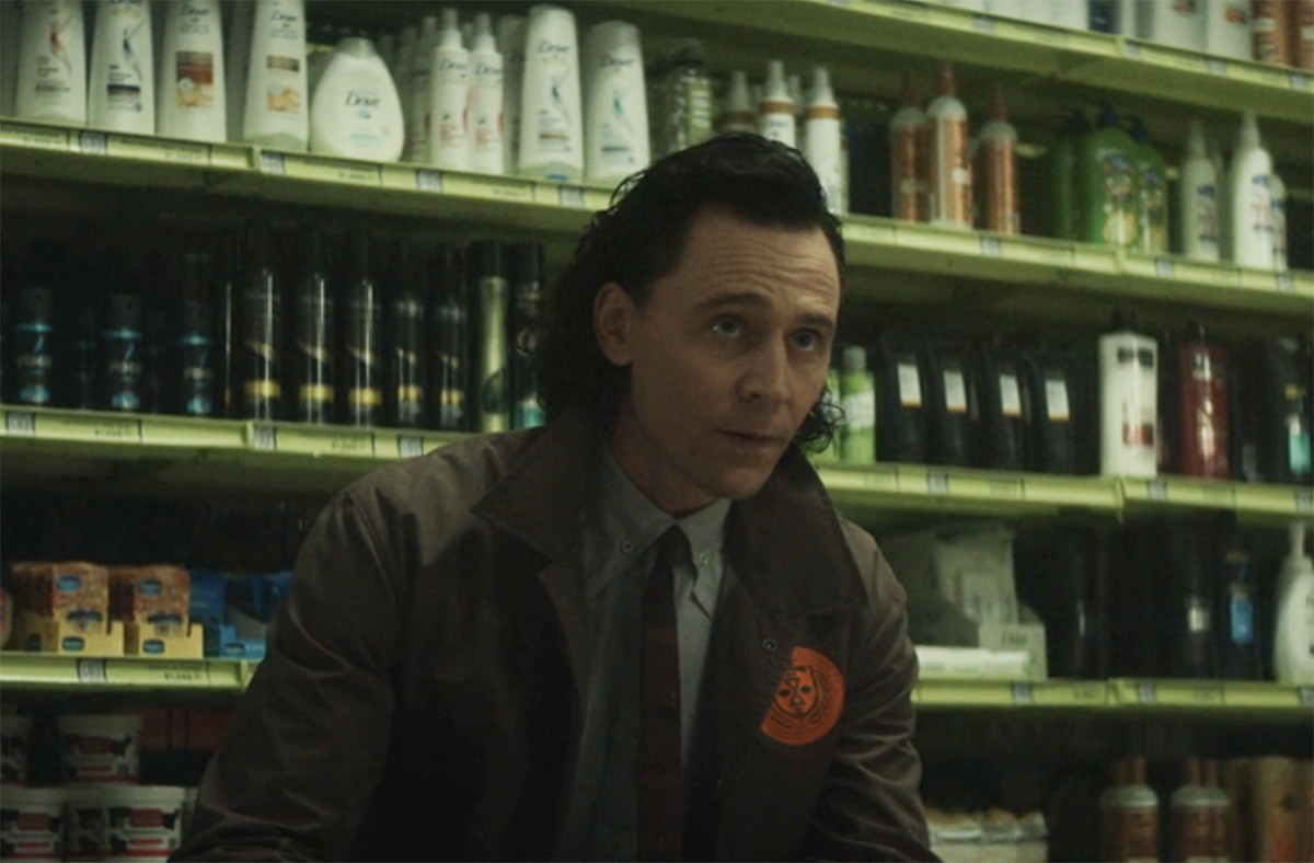 Loki with some shampoo in Loki