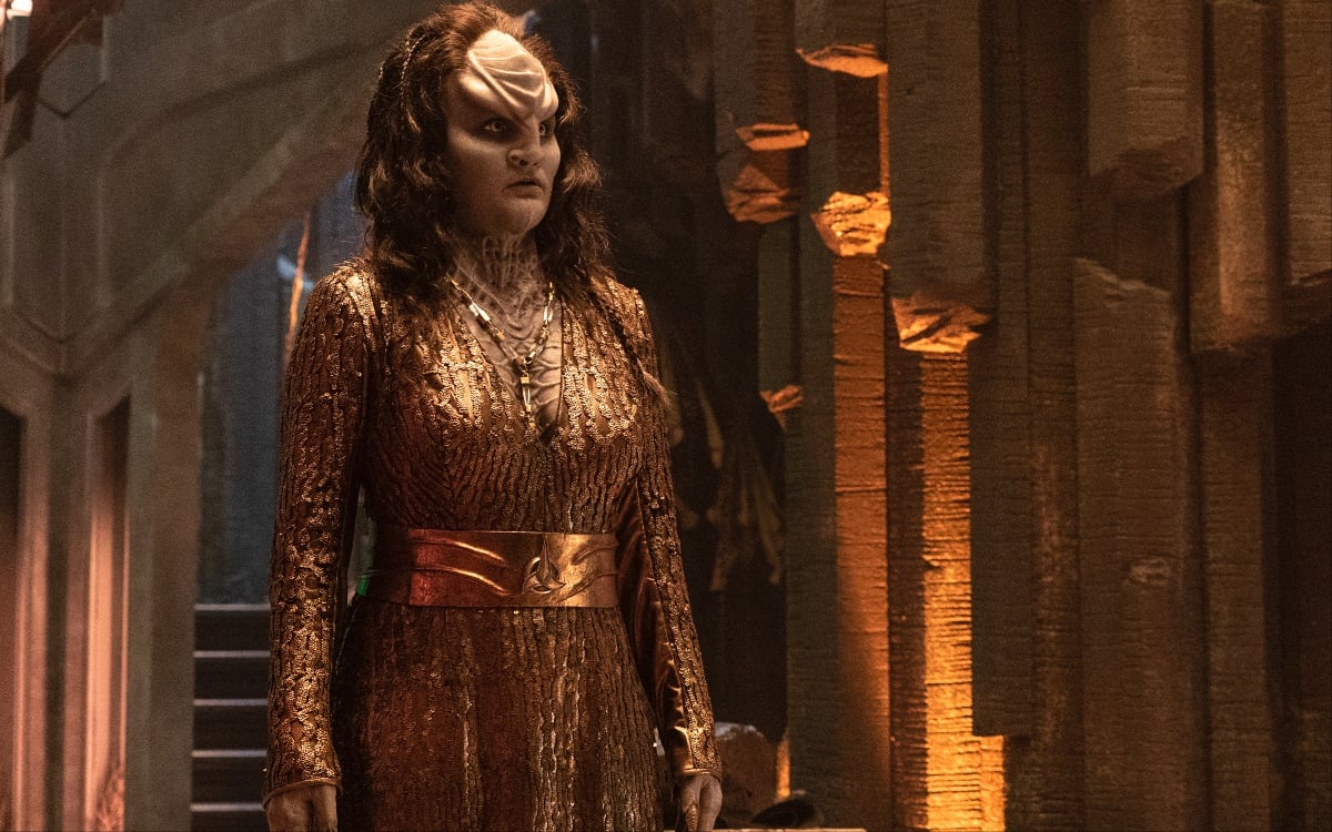 Mary Chieffo wears a gold dress inspired by Elizabethan design as L'Rell of the CBS All Access series STAR TREK: DISCOVERY. 
