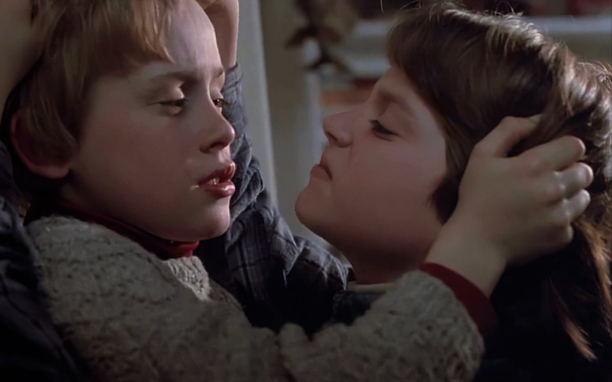 Macaulay Culkin and Elijah Wood in The Good Son