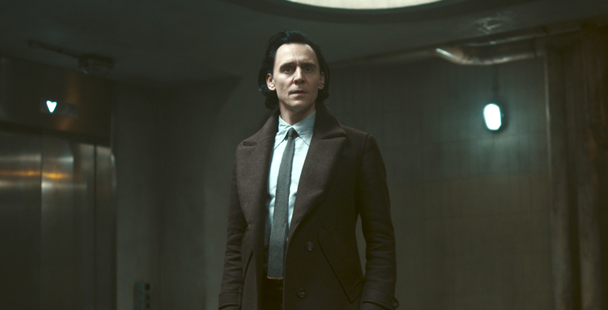 Marvel Fans Lose Their Absolute Minds Over The Cliffhanger Ending Of Loki  Season 2 Episode 4