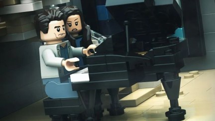 LEGO Twilight set features Edward and Bella at the piano