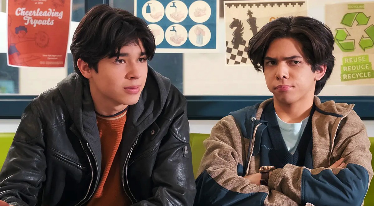 Isaac Arellanes as Isaac and Myles Perez as Lee in My Life with the Walter Boys