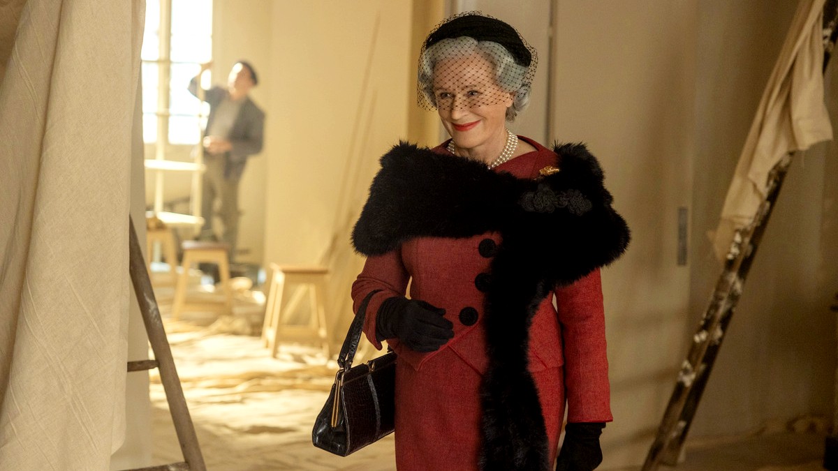 Glenn Close as Carmel Snow in The New Look