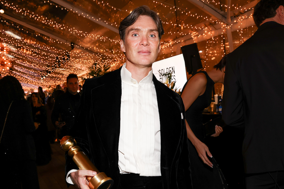 Cillian Murphy Golden Globes Acceptance Speech & Red Carpet Memes The