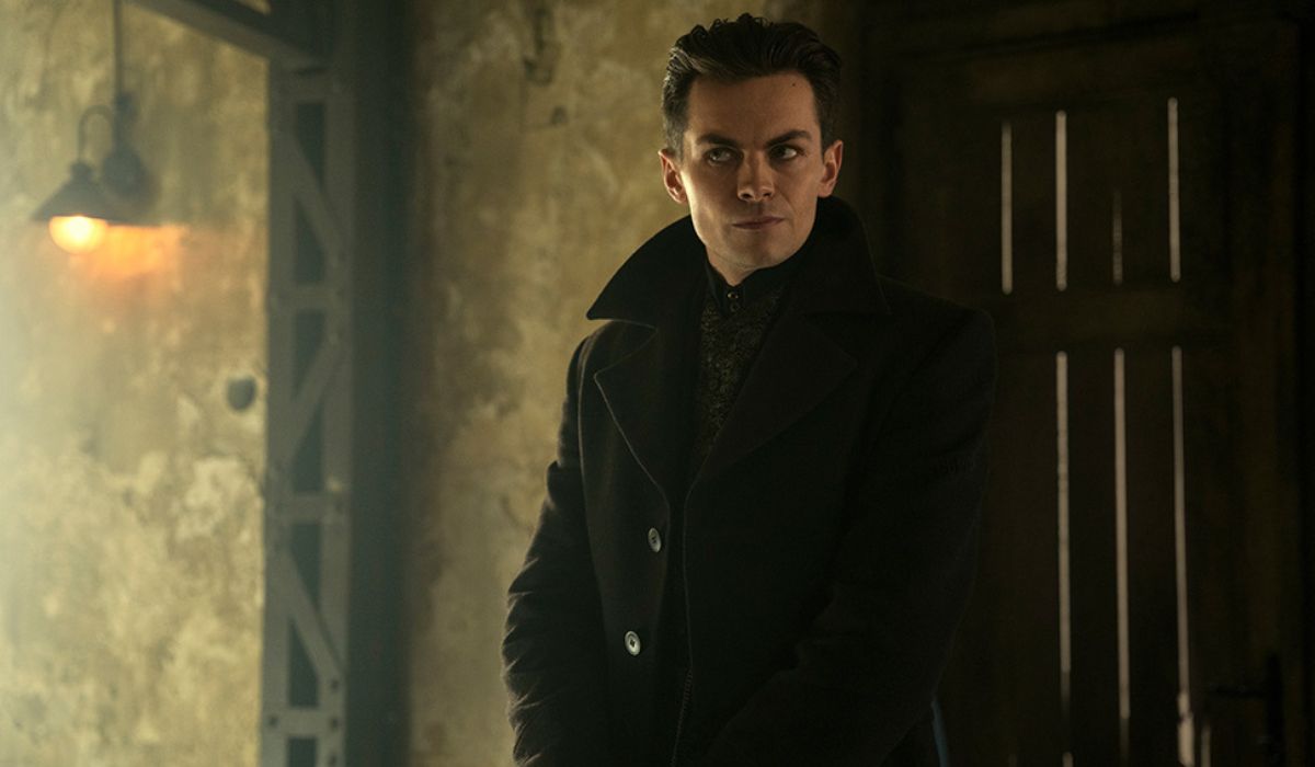 Freddy Carter starring as Kaz Brekker in Netflix's Shadow and Bone series