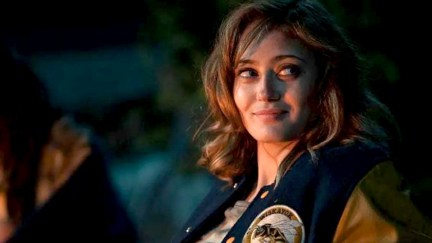 Ella Purnell in Yellowjackets.