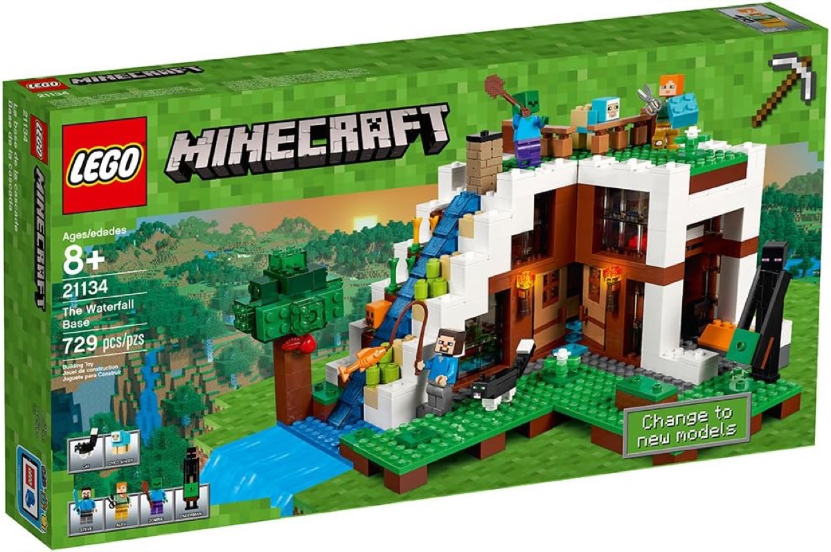 The Waterfall base LEGO set from Minecraft