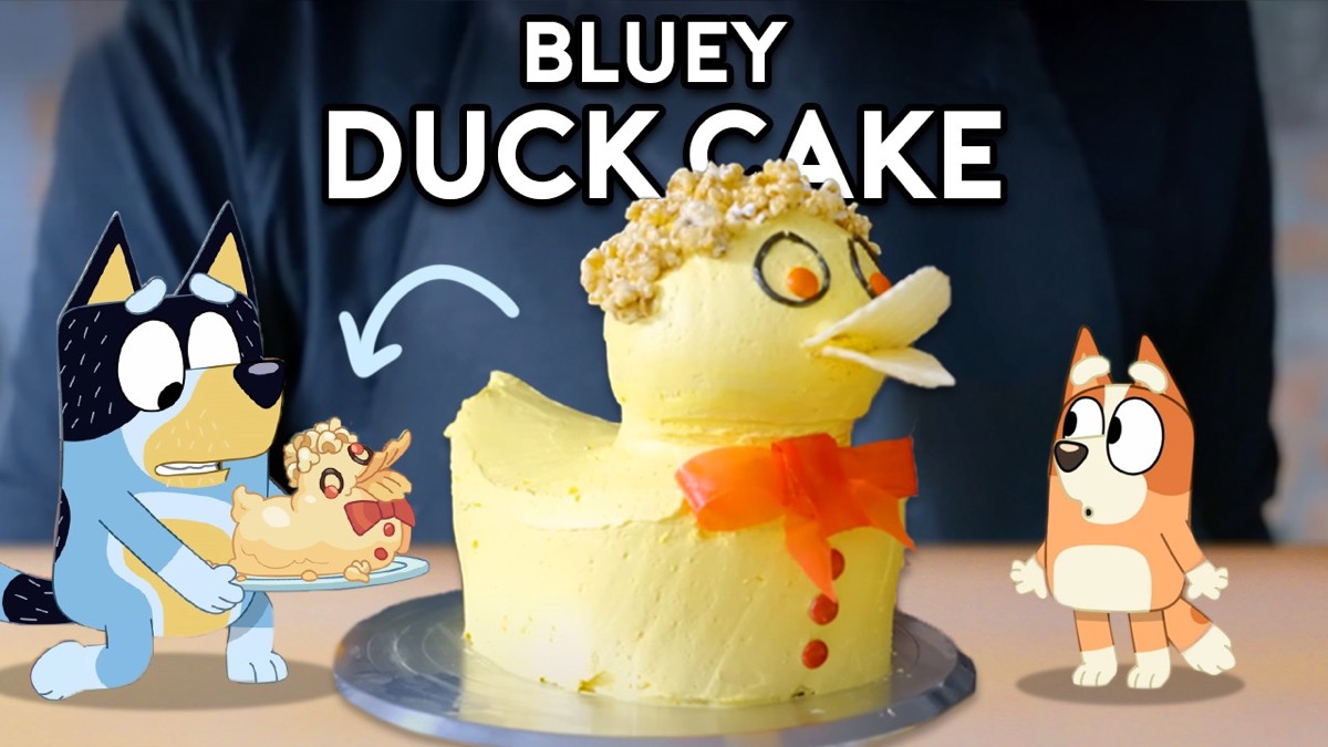 Bluey's duck cake.