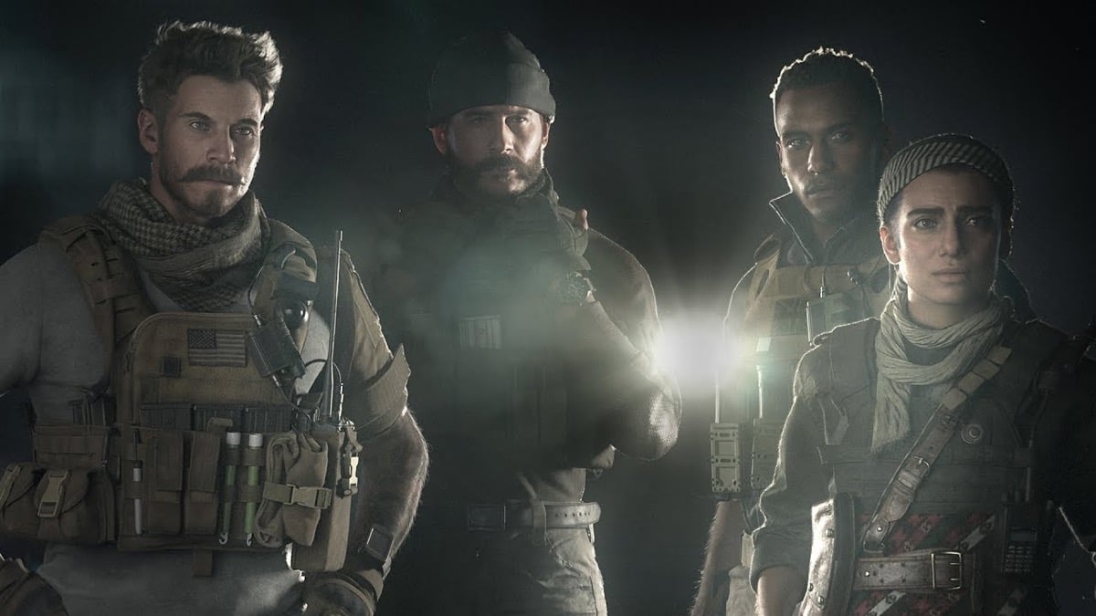 Four soldiers from "Call of Duty: Modern Warfare" stand fully equipped 