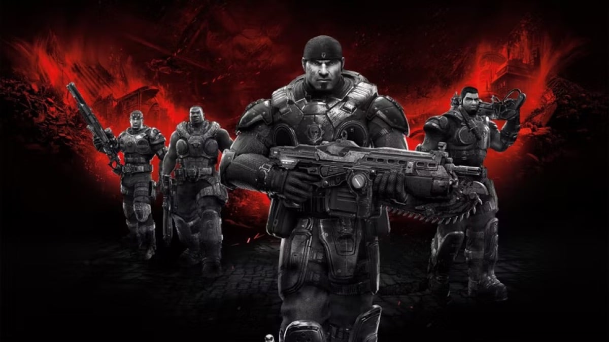 A group of soldiers walk towards the camera holding guns in "Gears of War" 