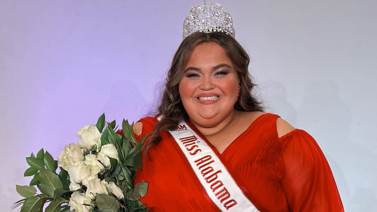Sara Milliken poses after winning the title of Miss Alabama at the National American Miss regional pageant.