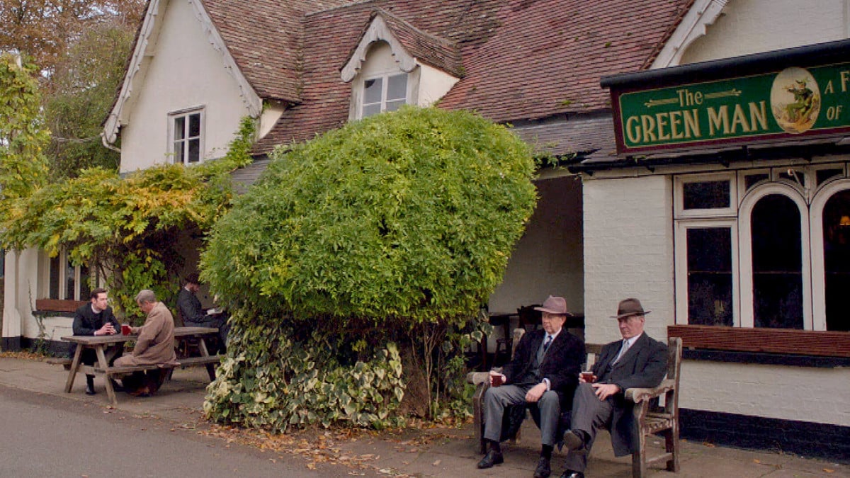 A scene filmed in front of The Green Man pub in Grantchester