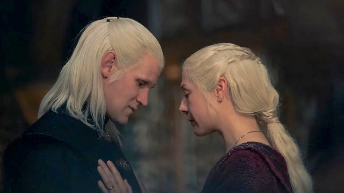 Matt Smith as Daemon and Emma D'Arcy as Rhaenyra in House of The Dragon season 2