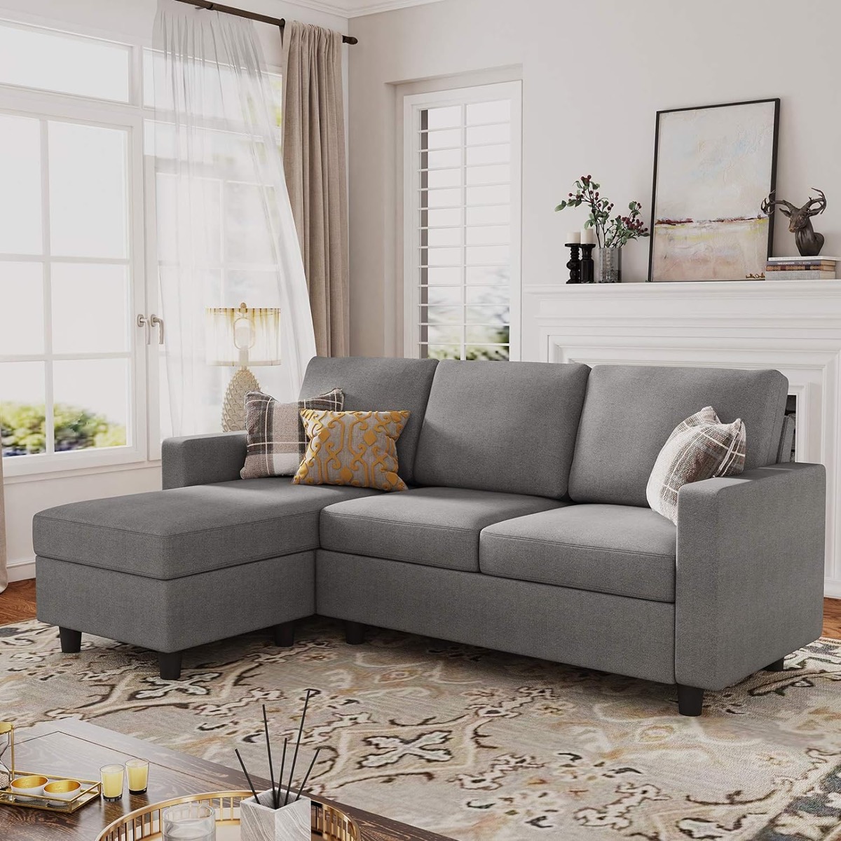 A HONBAY Convertible Sectional Sofa in a living room 