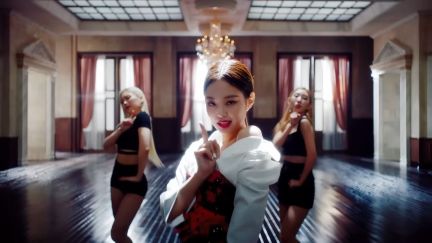 Jennie SOLO BLACKPINK music video