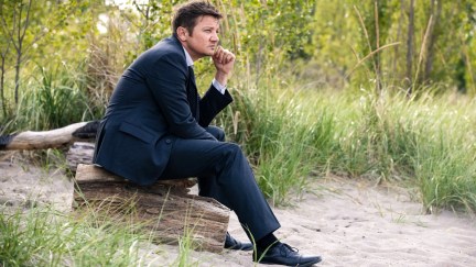 Jeremy Renner as Mike McLusky in The Mayor of Kingstown