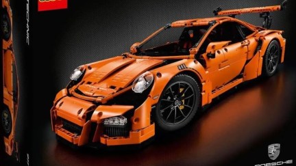 Lego Technic Porsche box art.