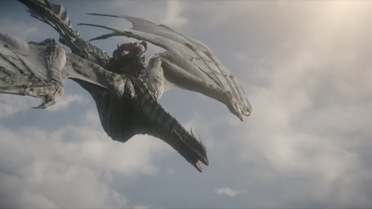 Lady Baela Targaryen and Moondancer in flight, House of the Dragon