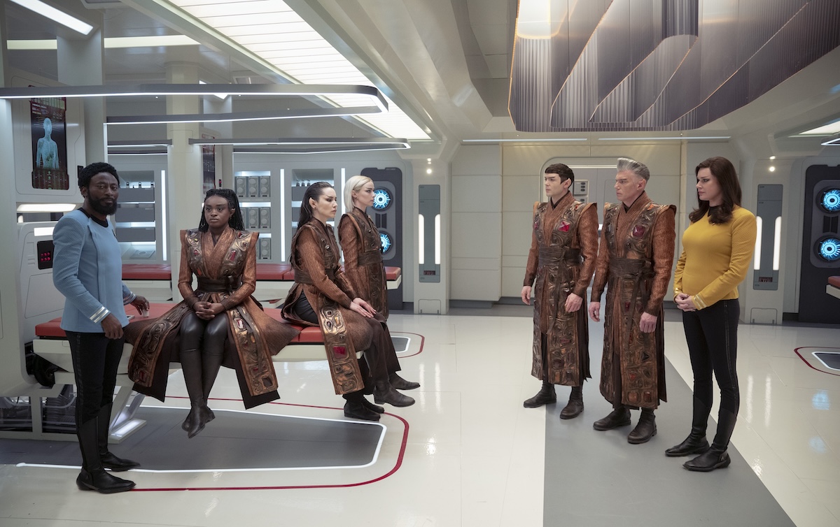 Babs Olusanmokun as M’Benga, Celia Rose Gooding as Uhura, Christina Chong as La’an, Jess Bush as Chapel, Ethan Peck as Spock, Anson Mount as Pike and Rebecca Romijn as Una in Star Trek: Strange New Worlds, streaming on Paramount+, 2024.