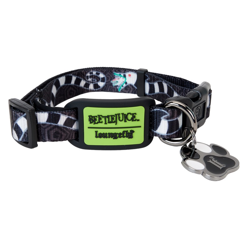 A Beetlejuice dog collar featuring the Sandworm. 