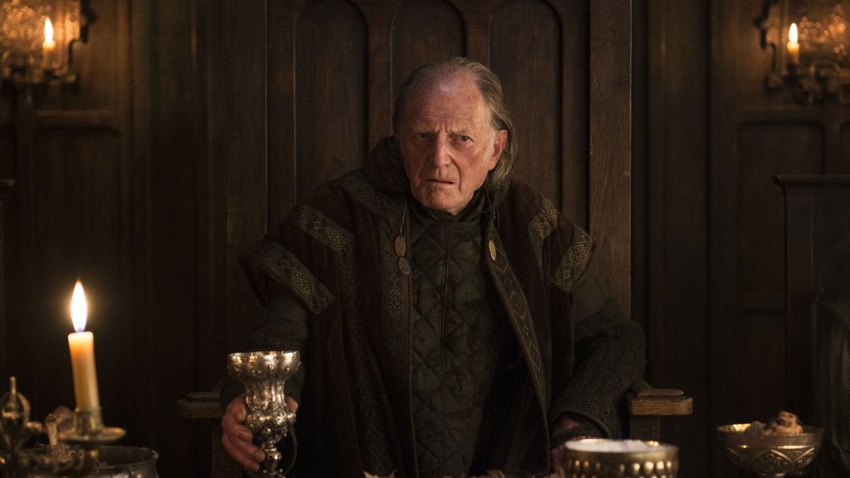 Walder Frey at his dining table