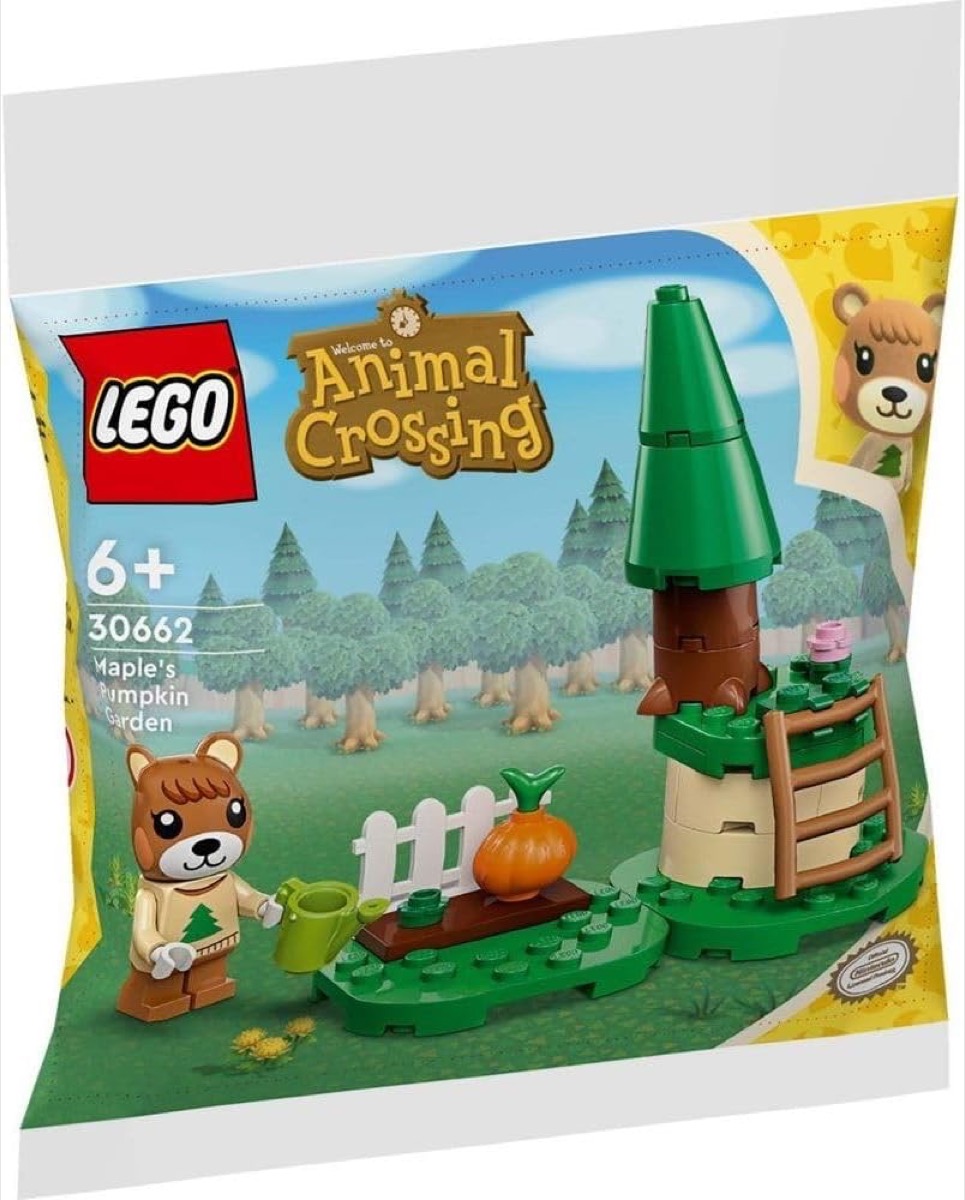 A Maple's Pumpkin Garden polybag LEGO set from "animal crossing"