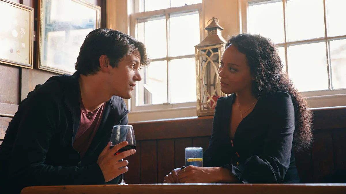 Edward Bluemel as Marcus Whitmore and Adelle Leonce as Phoebe Taylor in A Discovery of Witches 