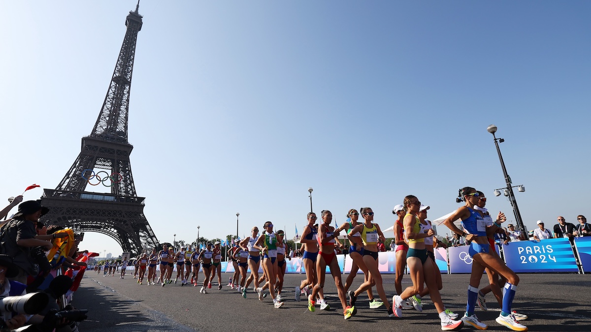 atheletes race walking at the olympics