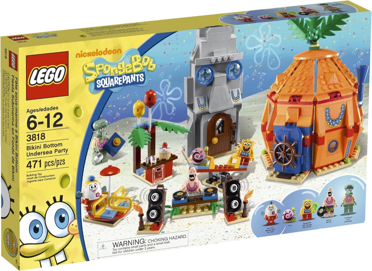 A Lego set showing a house party with characters from "SpongeBob"