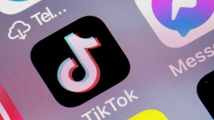 tiktok logo