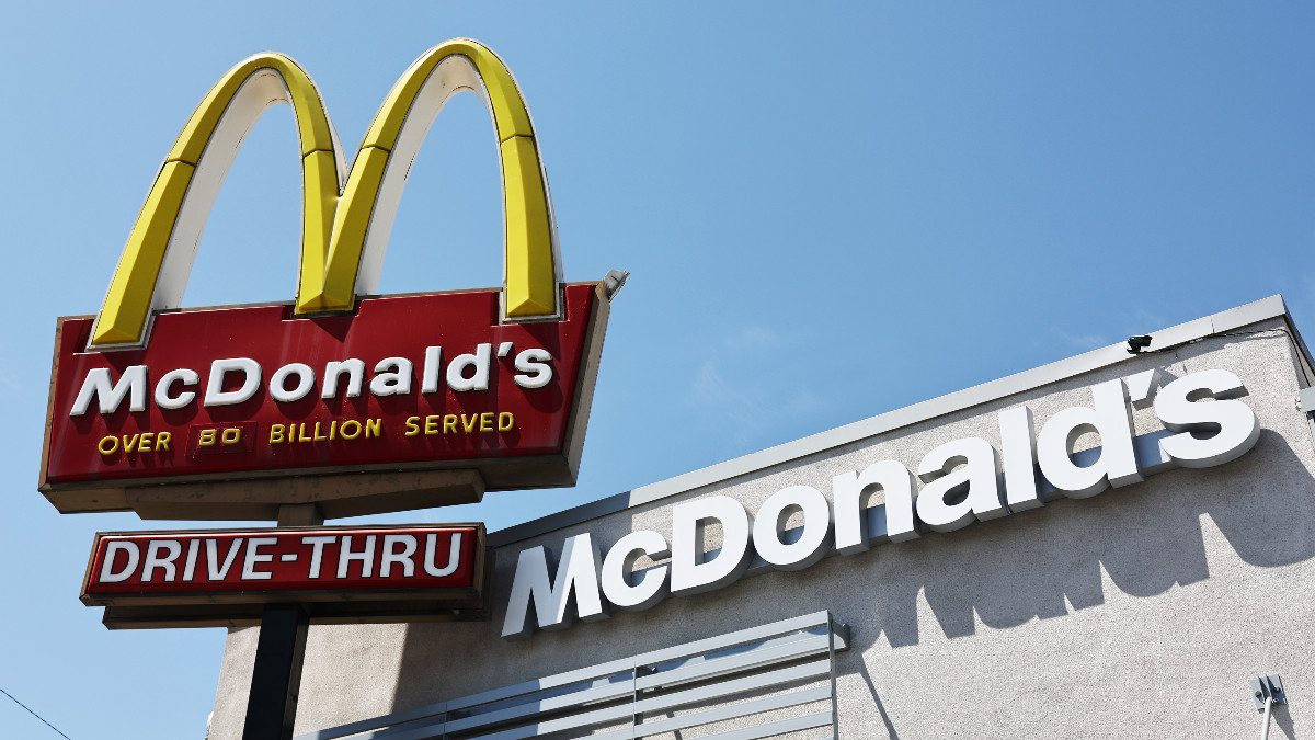 BURBANK, CALIFORNIA - JULY 22: The McDonald's logo is displayed at a McDonald's restaurant on July 22, 2024 in Burbank, California. McDonald’s is extending its $5 meal deal in most U.S. restaurants past its initial four-week offering with the fast-food icon saying the offer has driven customers back to its restaurants. (Photo by Mario Tama/Getty Images)